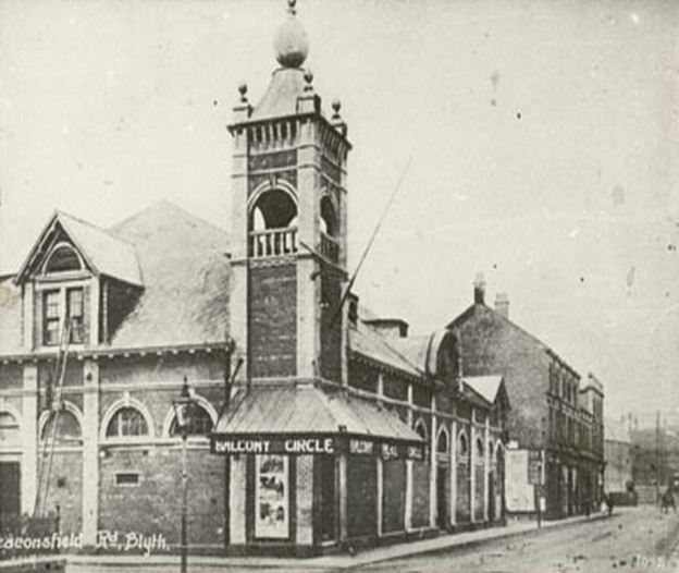 Beaconsfield Road, Blyth 1910.JPG