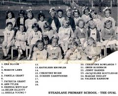 Class photo of pupils born 1951-52